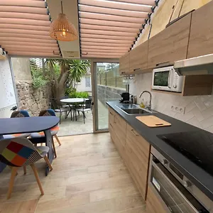 Hébergement de vacances Maison Bord De  le Bateau Ivre 